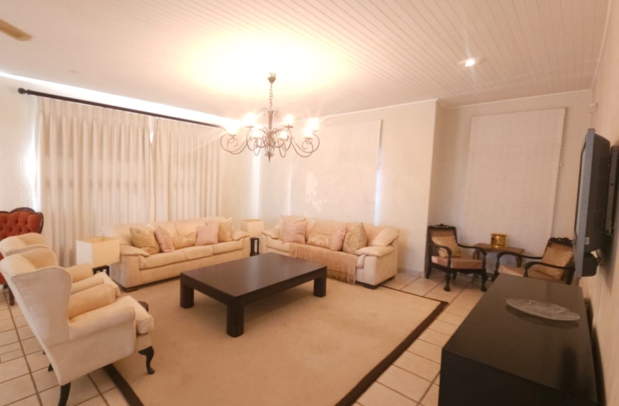 4 Bedroom Property for Sale in Ifafi North West